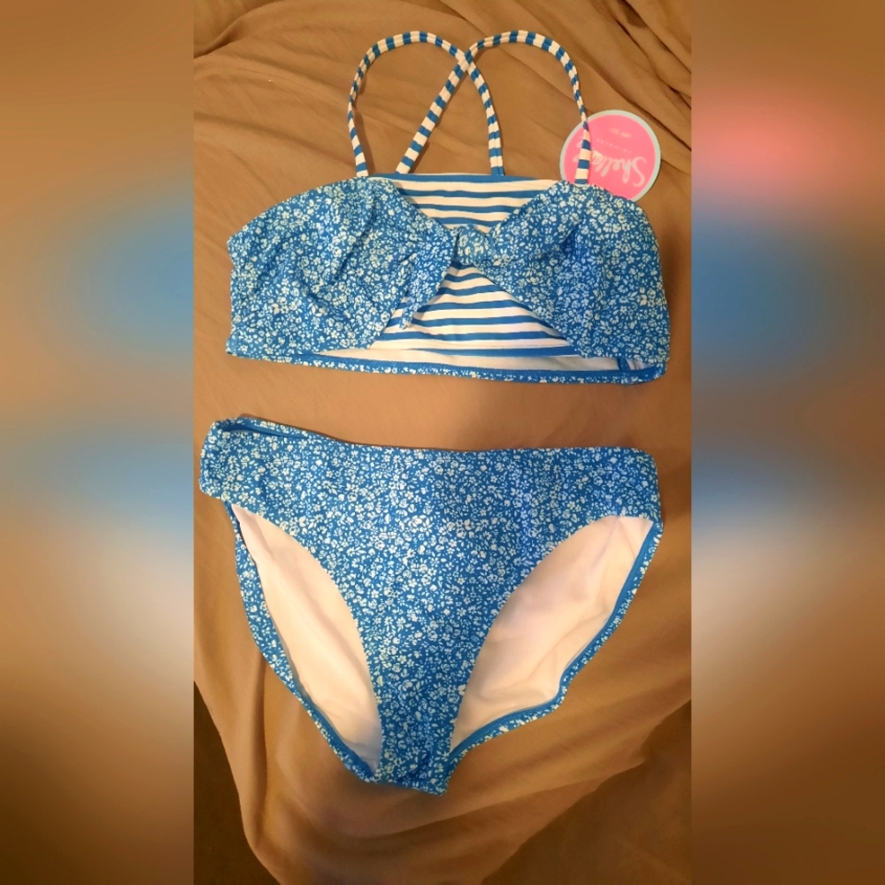 Girls swimming suit Shelloha size 14 -16 2 pieces